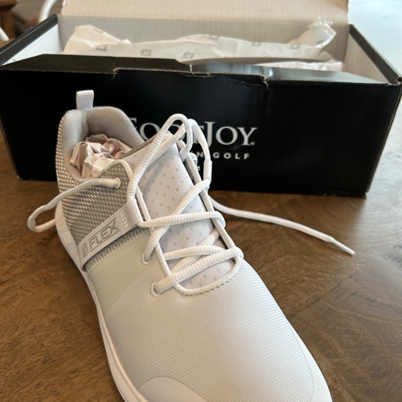 FootJoy Flex Women’s Golf Shoe - Size 9.5 women’s - Picture 6 of 8